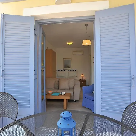 Fistikies Holiday Apartments Αίγινα Δωμάτιο φωτογραφία