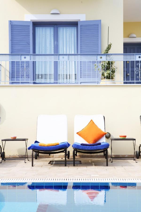 Apartment Fistikies